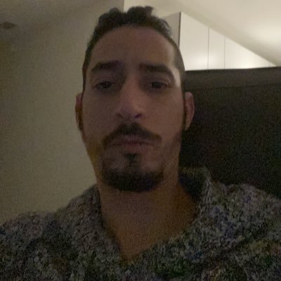 Jeanlou80396834's profile picture. 