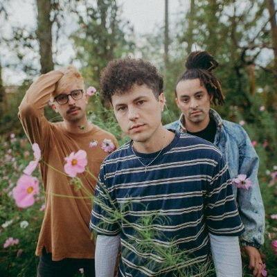 nightlyricsbot's profile picture. @nightly lyrics daily (lyricbot/fan account)