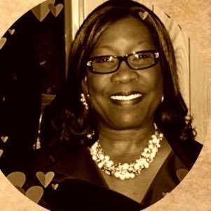 Debora13010688's profile picture. 