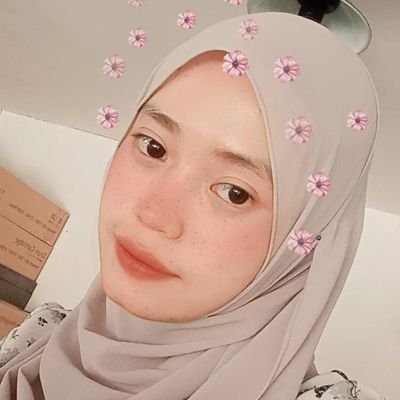 urehazel's profile picture. i love me, i love u too