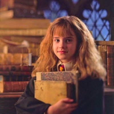 crystudies's profile picture. akun ambis || semangat belajarnya!!