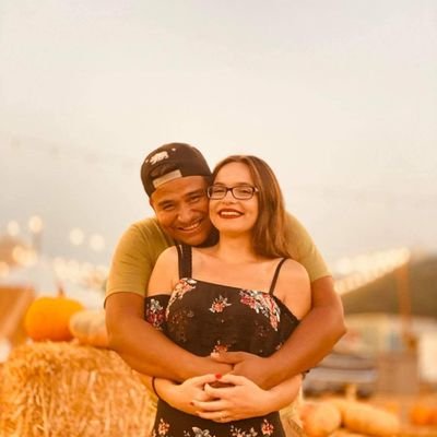 IsaacBe00076772's profile picture. 25 years young 👀
fitness 💪
cars 🚘
set goals 👨‍👩‍👧‍👦🏡👮‍♂️🚘 
Steph 😍❤
goals accomplished 👫🚘