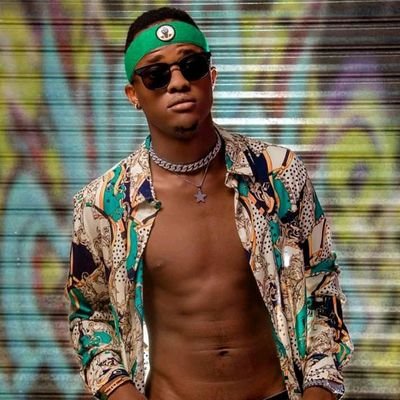 ArafatiMkwizu's profile picture. mtu anaekupenda kwa dhati lazima akuhurumie maana upendo wa dhati na huruma ni vitu vinavyoishi na kutembea pamoja.