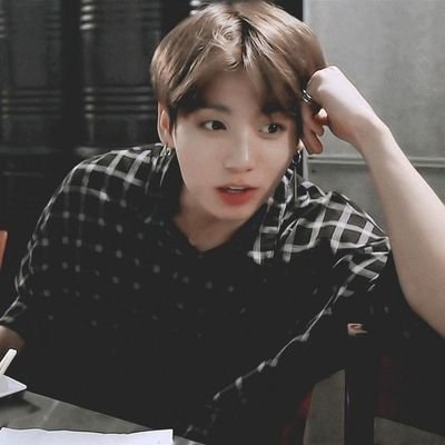 AunAun_GoodGirl | ft.BTS_BE,TXT_BlueHourさんのプロフィール画像