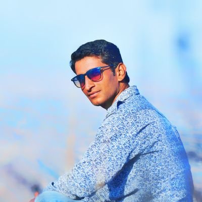 anushekhavat12's profile picture. 