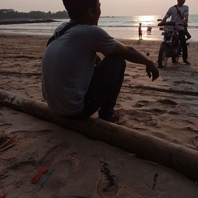 Aang18357389's profile picture. 