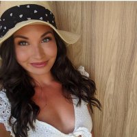 Liane Roberts (@lianeroberts) 's Twitter Profile