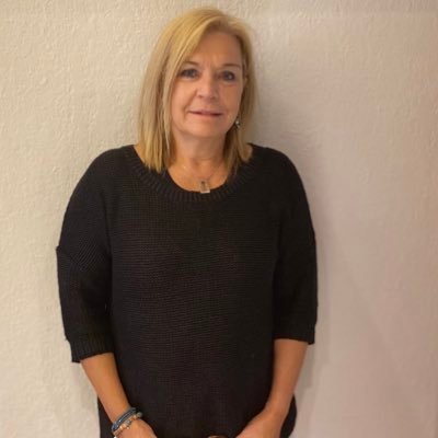 Economista, ex-alcaldessa, ex-diputada, independentista i berguedana.