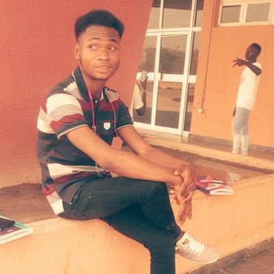 Software developer in the making, Computer Scientist, Python programmer. Tech freak. Manchester United Fan