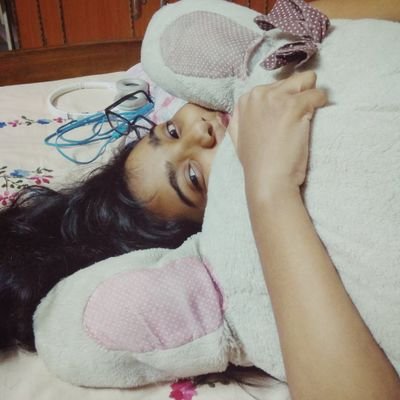 starsfirefliess's profile picture. A Crazy Mess🌠