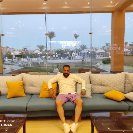 EngAbdu73445715's profile picture. Live for yourself

￼