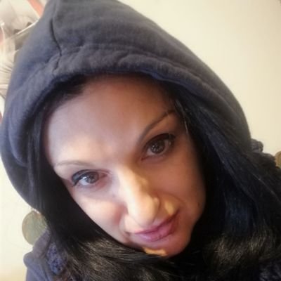 MichelaMontres4's profile picture. L'ignoranza è il male peggiore al mondo Camus