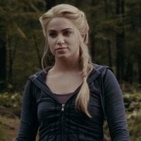 Rosalie Hale - Roleplay (@fangsandthorns) 's Twitter Profile