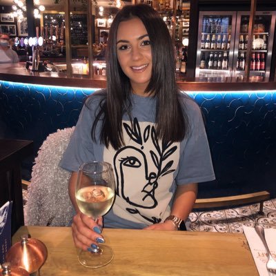 natmills_'s profile picture. 