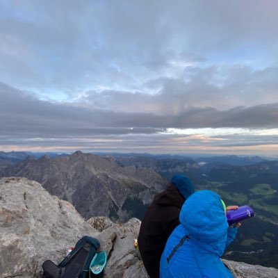 javalentineben's profile picture. 