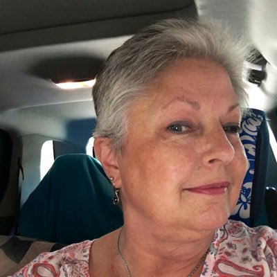 GmaKittiesArt's profile picture. 