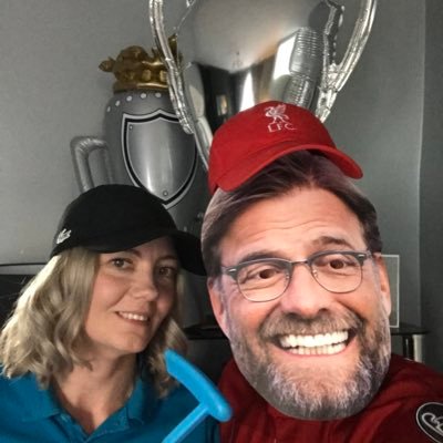 Plumber, married to Cheryl, @clsmith260782,part owner of Arnie the dog & liverpool fc season ticket holder 😁🧣🎗