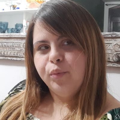 a mais chique e super-mega Barbie Popular e todos querem ficar comigo
Ai Que Difícil Ser Eu