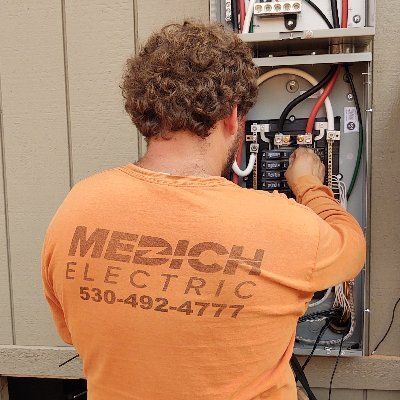 Medich Electric is a local, family owned, full service electrical company servicing Placer, Nevada, Yuba, Sutter, Butte and Sacramento Counties.