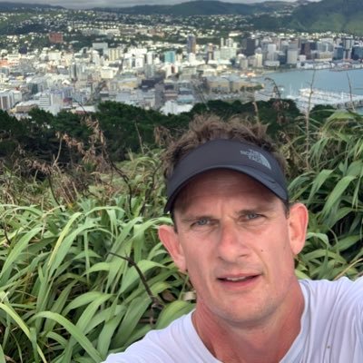 Brit / Aussie. Product Management, SAAS, mobile and AgTech.