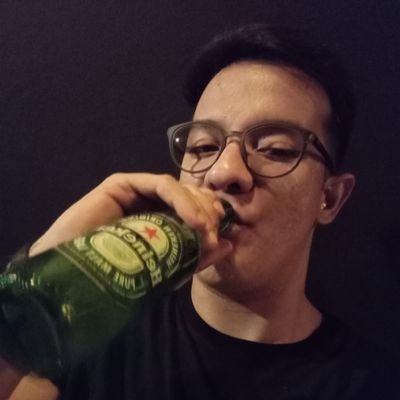 pedrobayma1's profile picture. É pra cá que eu venho quando quero conversar sozinho no meio de todo mundo