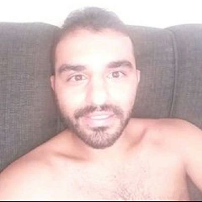 Sem filhos, meigo, de personalidade forte e alegre!
Prefiro assumir compromisso do que ficar por ficar, pretendo construir uma família um dia! Odeio mentiras..