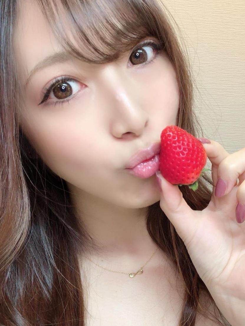 彼氏がいないセクシーな女性で、あなただけを探している フォーしたら、写真を送ってあげる~ まってるよ!
😜👄🎀