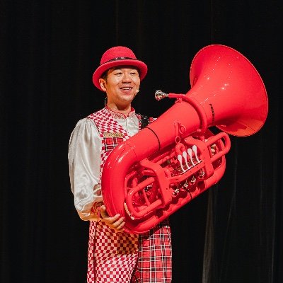 Tuba&Sousaphone&Tuba＋Bass＝Tubass奏者
作編曲家
Tropical'M'Project主宰
JCT・M（Junction Music)代表

 ２０２４年１月２１日
おかやま未来ホールにて
Tropical'M'Project Live in Okayama!!開催！