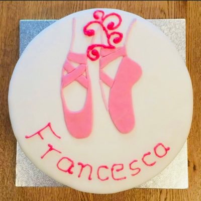 💖Sharing Love A Cake At A Time🧁🍰🎂Delicious & Unique Cakes, Traybakes & Cupcakes. Food Safety & Hygiene certified. Reg’d SHBC 5* Hygiene Rating. Sicilian🇮🇹