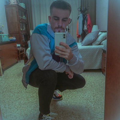 NemoKun92's profile picture. 🐍 Sevillano viviendo en Madrid. 
P. Sherman, calle Wallaby 42, Sydney.
Amante de star wars, el anime y la cultura japonesa.