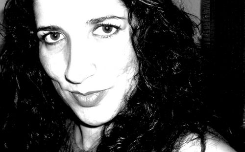 siropedemaria's profile picture. Trapecista, equilibrista, cantante, trabajo en un circo y siempre me crecen los enanos...