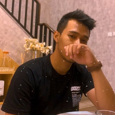 meilyanto98's profile picture. -