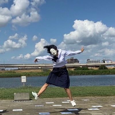 能面です。よく寝、よく踊ります。  ご依頼はこちらまで nomentokyo18@gmail.com