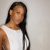 Essence (@ess_luv) 's Twitter Profile