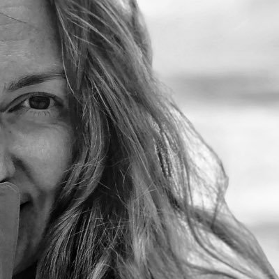 ancaberlo's profile picture. Art, Science, Travels | Co-founder & Podcast Host @ Transylvania Mountain Festival