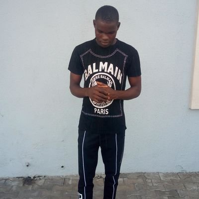 onele_r's profile picture. G.E.O. God over everything 🙏