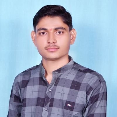 Lokendr95148231's profile picture. जलाकर घर को यह शौक हम ने पाले है कोई पूछे तो बता देना हम साइकिल वाले हैं