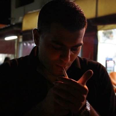العالم الذي أتحدث عنه يختلف عن العالم الذي تقطنون فيه .