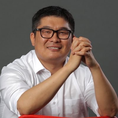 ganochirbuyanaa's profile picture. Хууль зүйн ухааны доктор, Ардчилсан залуучуудын холбооны ерөнхийлөгч.