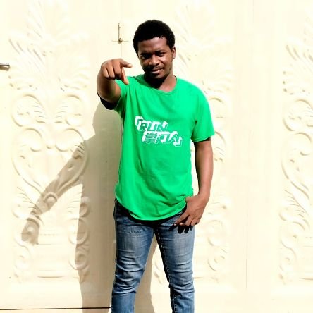 Itz_Bobbyzain's profile picture. #Economist
#Accountant
#Software_Engineer_in_View 
#Data_Analyst
#Researcher

Love reading, Movies, Music, and seeing new places.

Favorite Quote: Carpé Diem