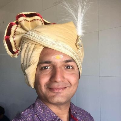 RadhanparaD's profile picture. Art Of Living 🙏🙏🙏🙏🙏💐