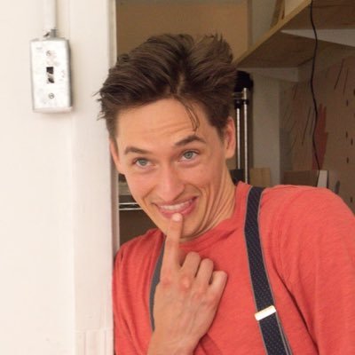 retiredmilenial's profile picture. Certified nickname specialist. Professional pest