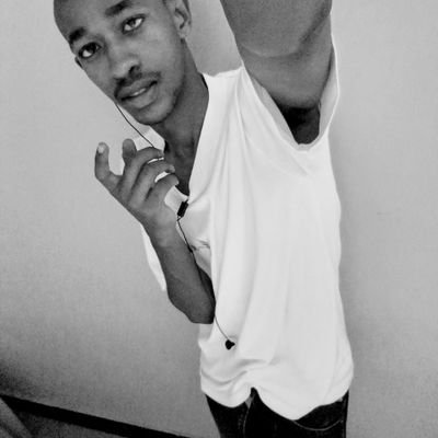 Albert75173079's profile picture. pomeak