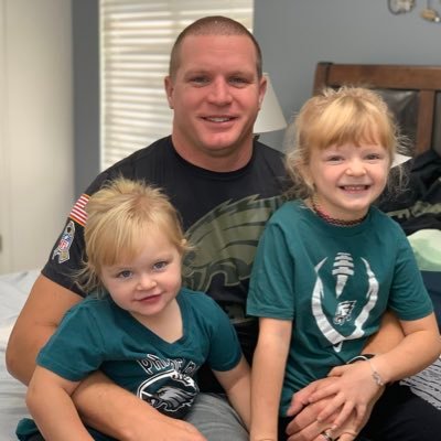 Jb2517's profile picture. Avid #Philly sports fan, #weather enthusiast, degenerate $SPY trader and #USNavy Veteran **OS2(SW) USS Nashville LPD-13**.