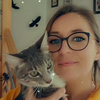 CoAngele's profile picture. 