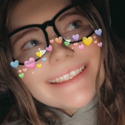 says a lot of dumb things. gaymer, fake content creator, boy cat mom, iced latte enthusiast, has a master’s degree. she/her liz@lizzoli.com