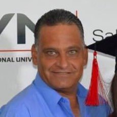 reneczc's profile picture. hoy yo elijo nacer cada mañana con una nueva esperanza, y morir cada noche dejando ir el pasado..!!