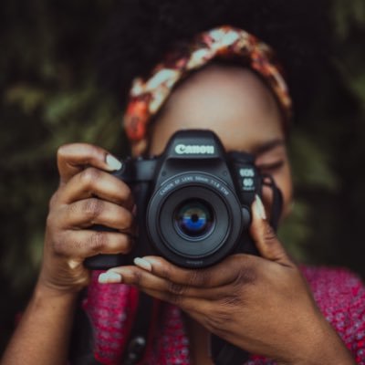 Photographe mode et portrait | Infographiste, chargée de communication |🇫🇷 Grenoble - Lyon | https://t.co/KumQjdNS7O | contact@ekphotographisme.com