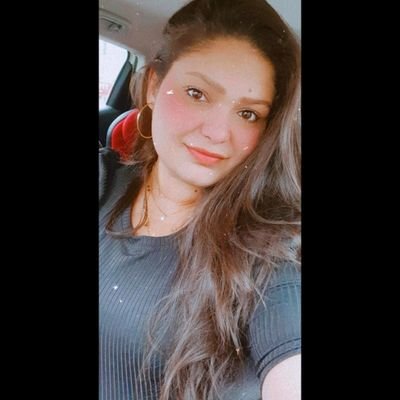 PaulaHebeche's profile picture. 