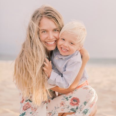 Prefer real life to social media life. Mom to a sweet boy. Writer of many words. Connector. Creative. Mostly plant-based. Novelty seeker.